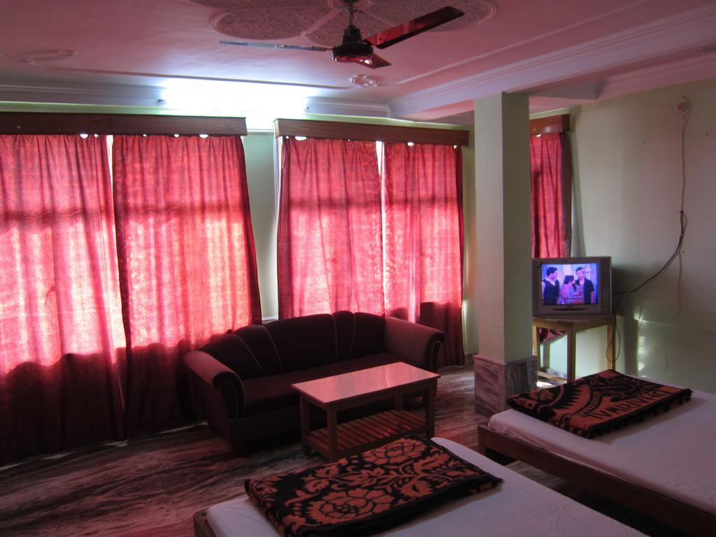 Anukul Guest House Bodh Gaya Exterior foto
